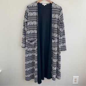 🌷 LuLaRoe Long Sleeved Sarah Cardigan